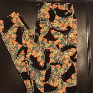 LuLaRoe Butterfly Leggings- OS